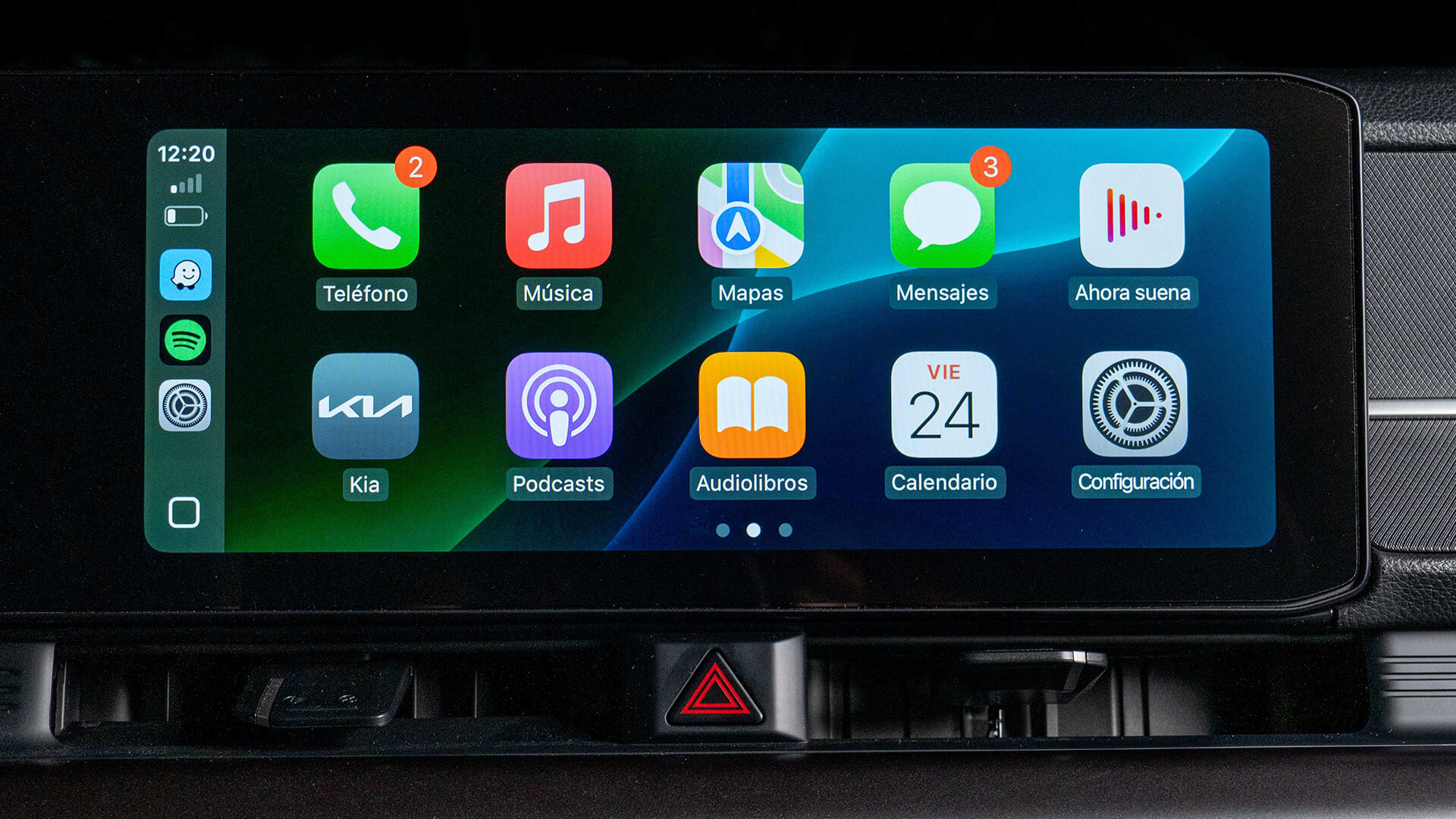 Radio con pantalla táctil LCD 12,3"* con conectividad inalámrica
