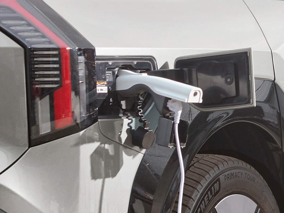 Indoor/outdoor V2L (Vehicle to Load / Vehículo para Carga) (Opcional)